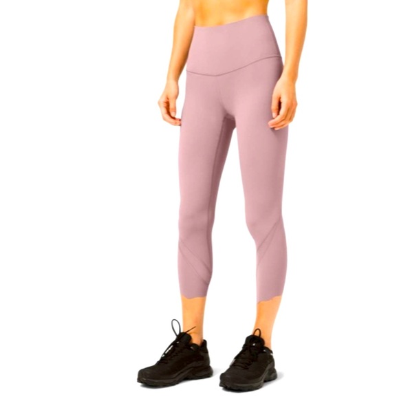 Lululemon scalloped tights - Picture 2 of 3